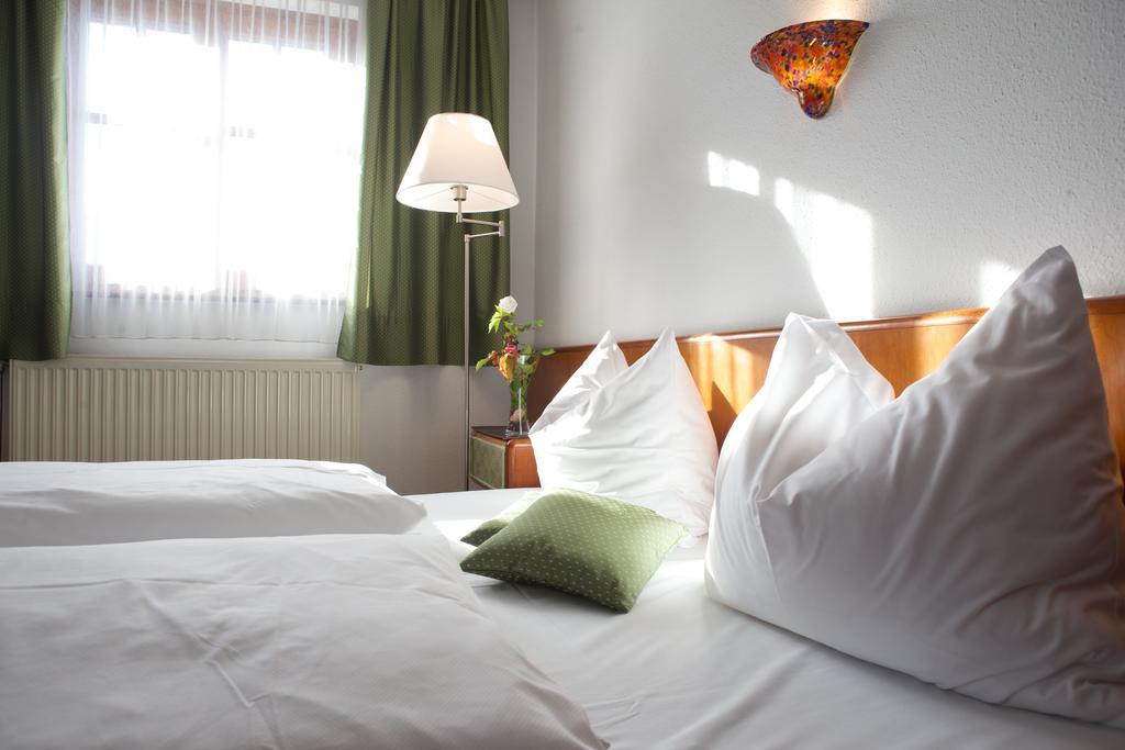 Hotel Zillners Einkehr *** Altheim Cameră foto